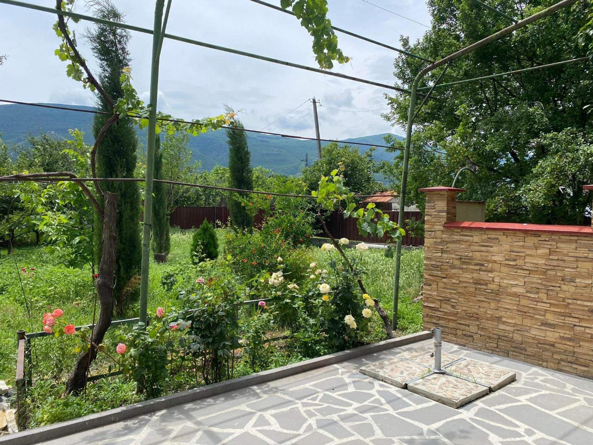 Ekas Rosengarten Gori Luaran gambar